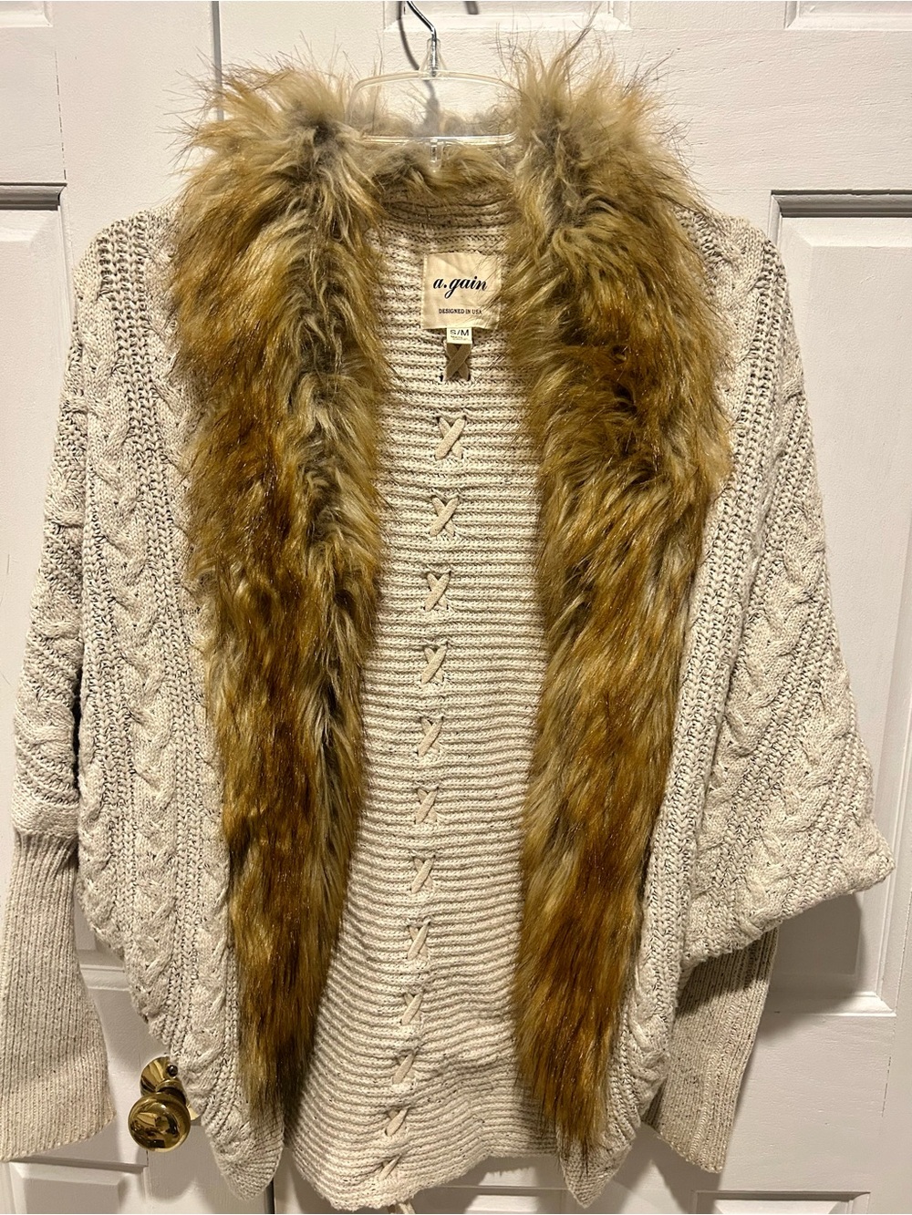 Cream Cable-Knit Cardigan with Faux Fur Collar